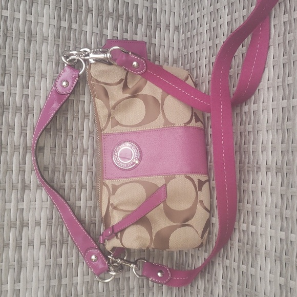 ❤COACH Signature Stripe Demi Top Handle (NWOT) - Picture 15 of 15